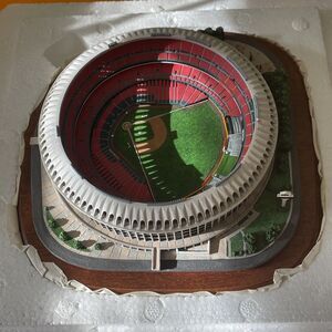 Danbury Mint St. Louis Cardinals Busch Stadium replica.  With Cert. Original Box
